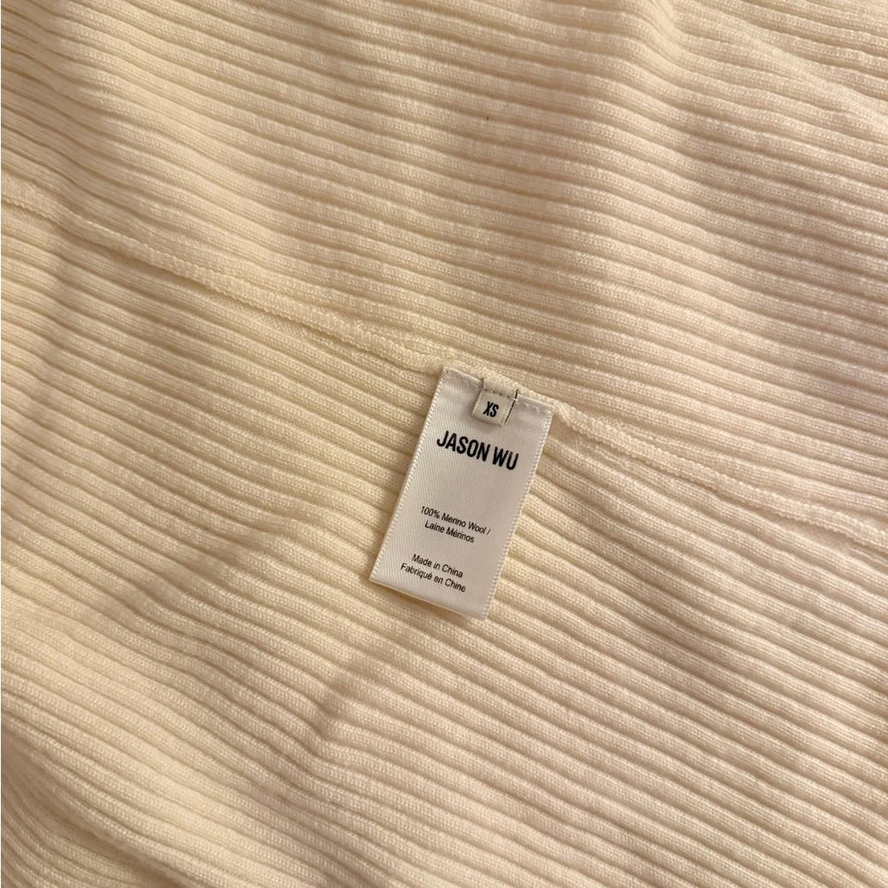 Button down sweater - Picture 5 of 5